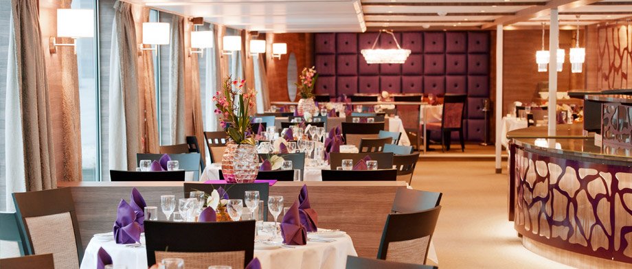 Gaumenfreuden mit Ausblick auf der MS Amadeus Silver
