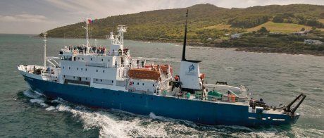 Beobachtungsdeck der Spirit of Enderby von Heritage Expeditions