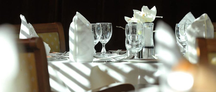 Restaurant an Bord der Le Ponant