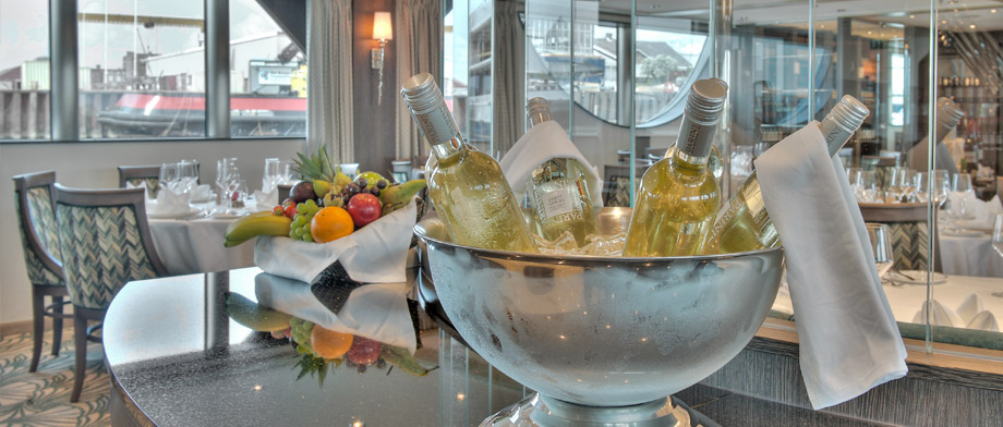 Restaurant auf der MS Joy