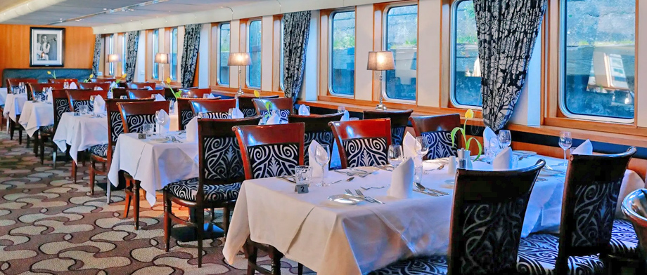 Restaurant an Bord der VistaGracia