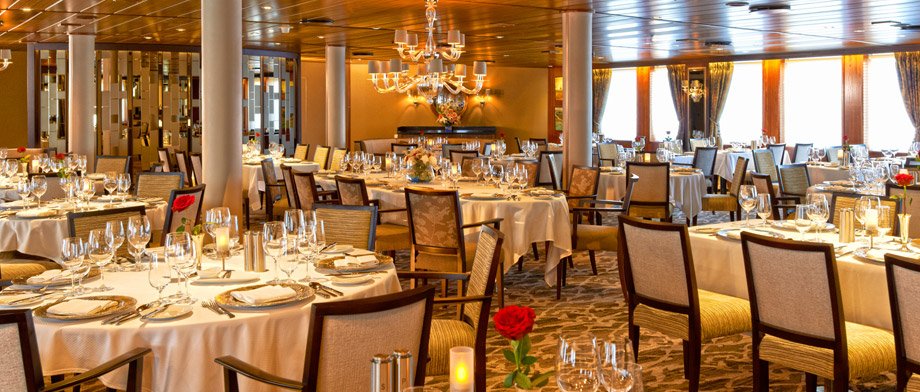 Restaurant an Bord der Schiffe von Windstar Cruises